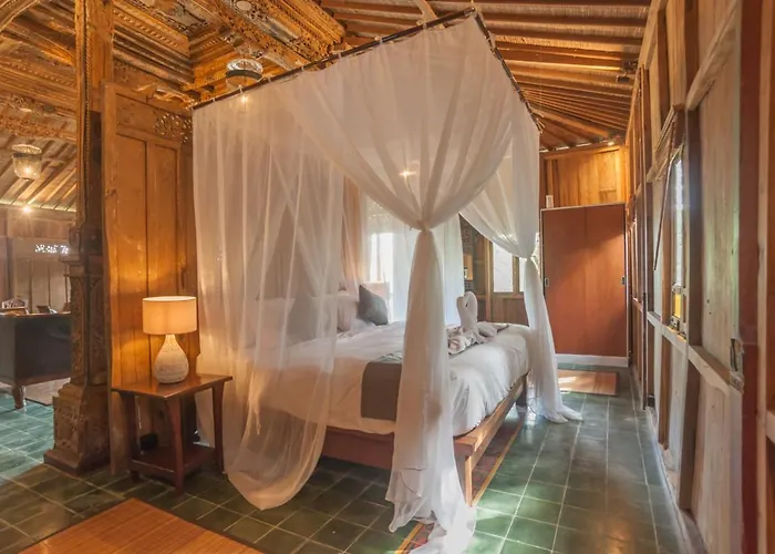 Awang - Awang Ferienhaus